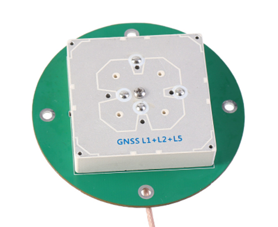 内置测量天线 GNSS-L1+L2+L5-MMCX-JW}